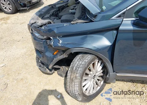 2019 Lincoln Mkc Standard from USA, damaged, VIN 5LMCJ1C90KUL17338